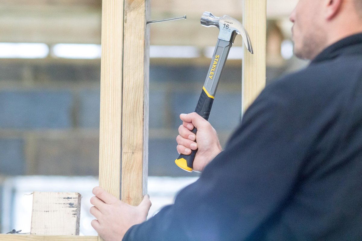 Stanley Curved Claw Hammer 20oz