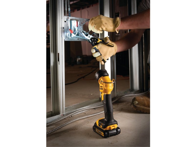 DEWALT DCL040 18V Cordless Work Light Torch