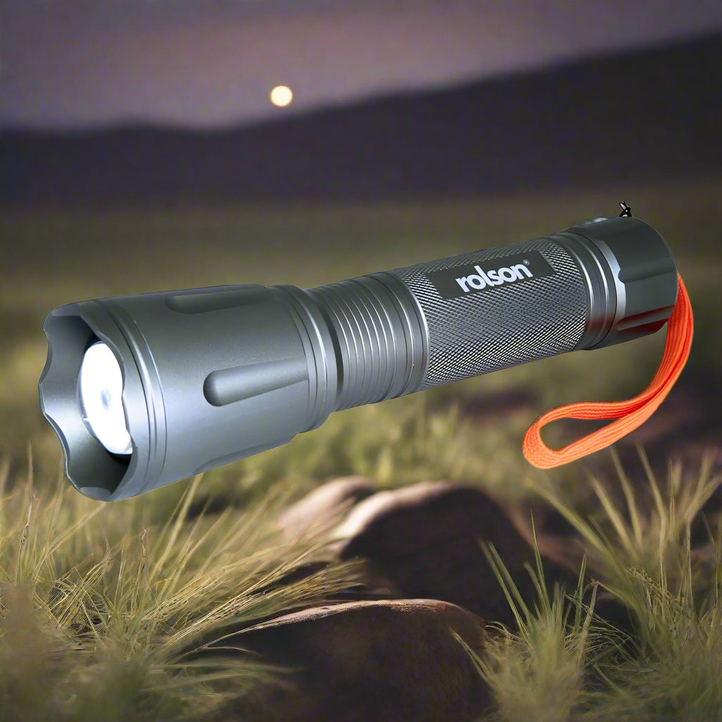 Rolson Heavy Duty 5w aluminium torch 450lm