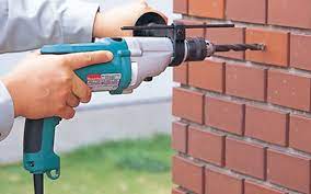 MAKITA HP2050 680W ELECTRIC PERCUSSION DRILL 110V