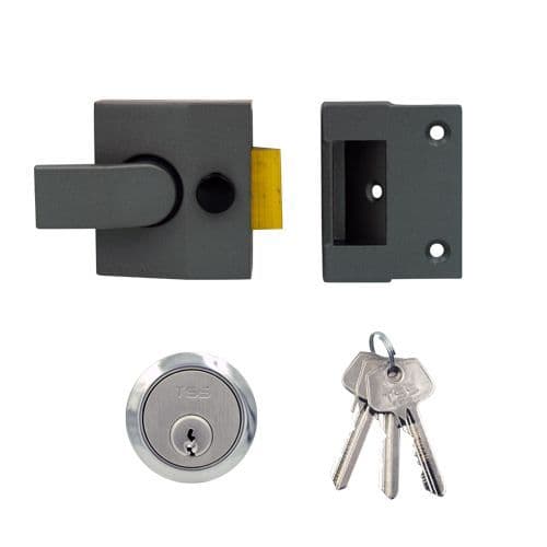 Narrow style cylinder night latch 40mm backset