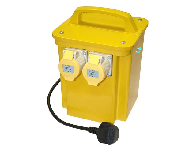 SAFELINE 3.3KVA TWIN OUTLET TRANSFORMER WITH 1.6 KVA RATING