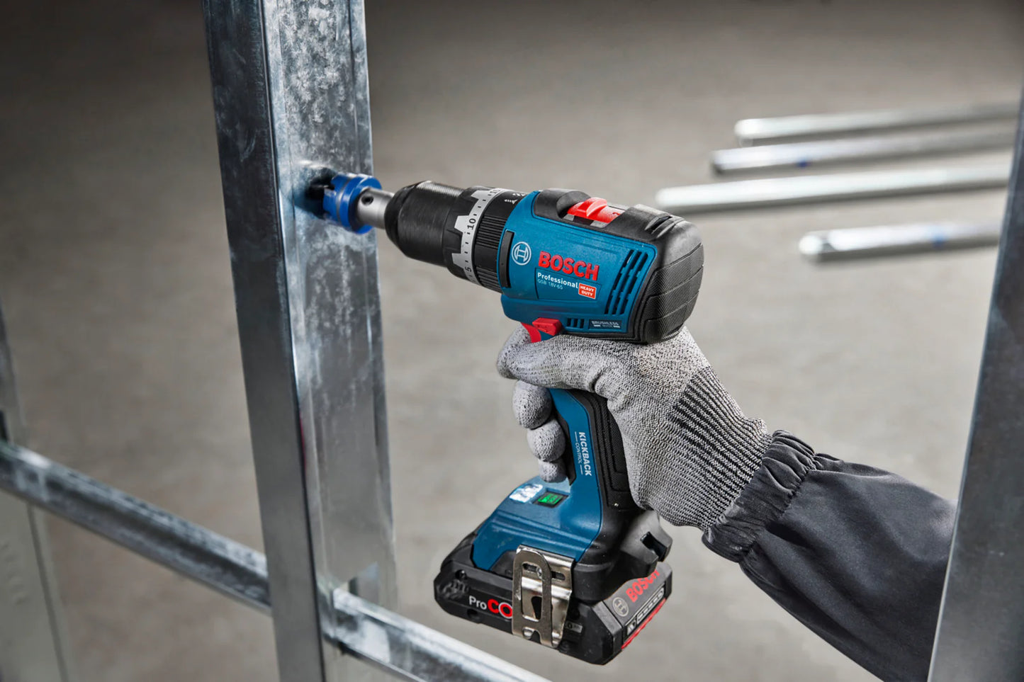 Bosch 18 V Brushless Combi Drill Kit – 2 × 5.0 Ah Batteries, Charger & Case