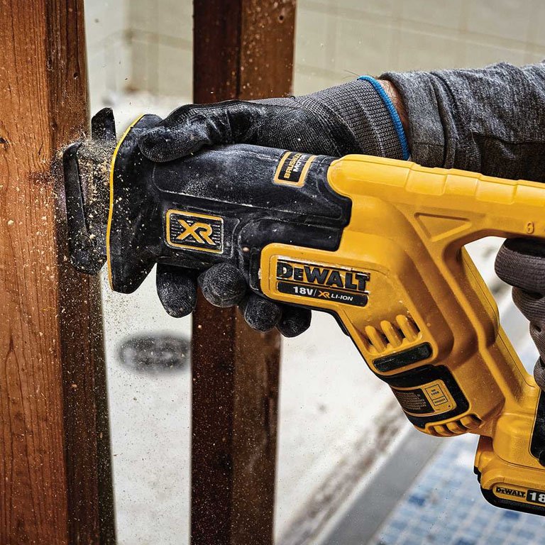 DeWALT Brushless XR Compact Reciprocating Saw 18V Bare Unit