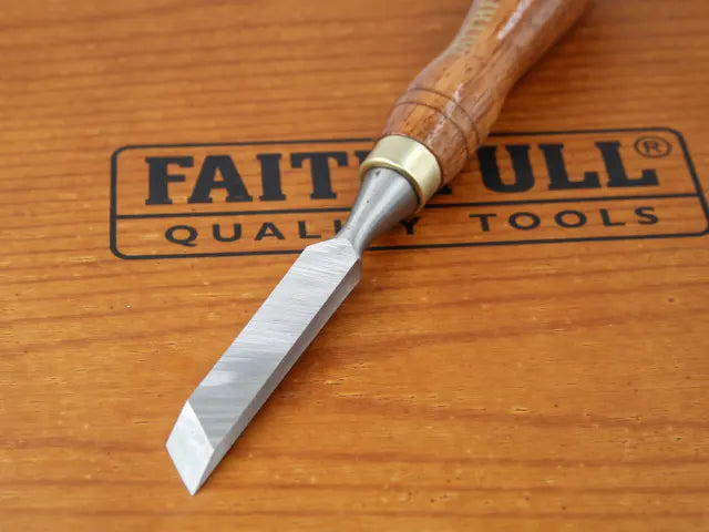 Wood Carving Chisels Set in Case - 12pc