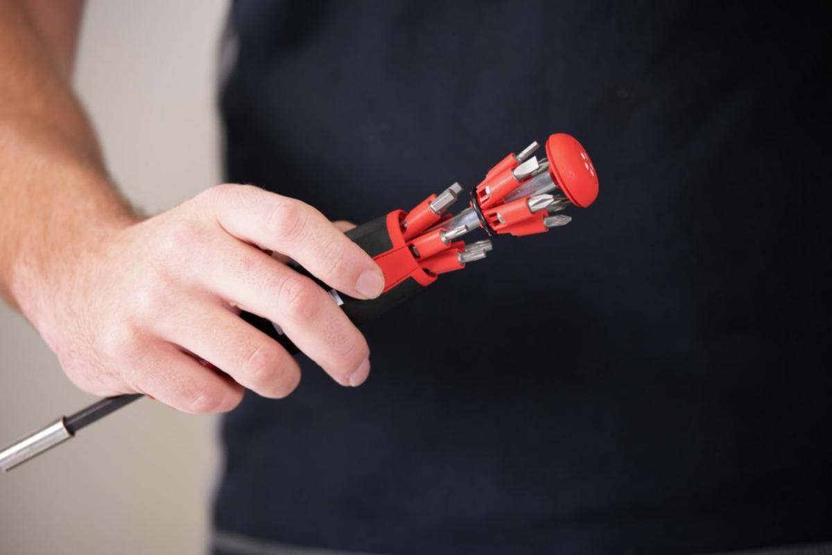 Wiha LiftUp 25 Magnetic Screwdriver with Bit Magazine - 13 piece