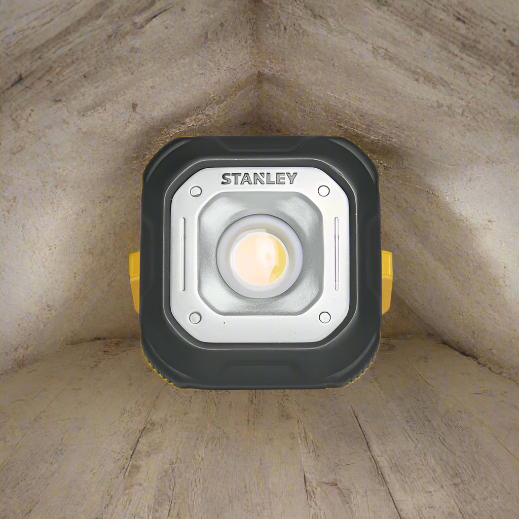 Stanley Rechargable Compact LED worklight - 800lm