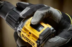 DCD799 XR Brushless Combi Drill -  2 x 5.0Ah