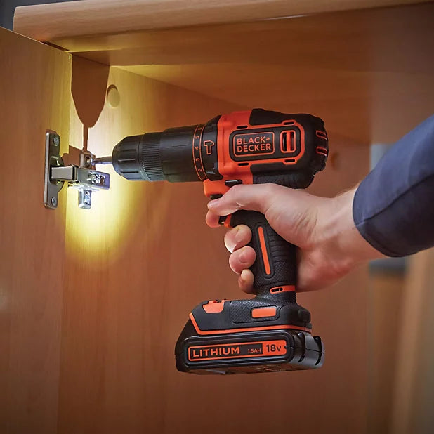 Black+Decker 18V Li-ion Brushed Cordless Combi drill & 2 x 1.5Ah