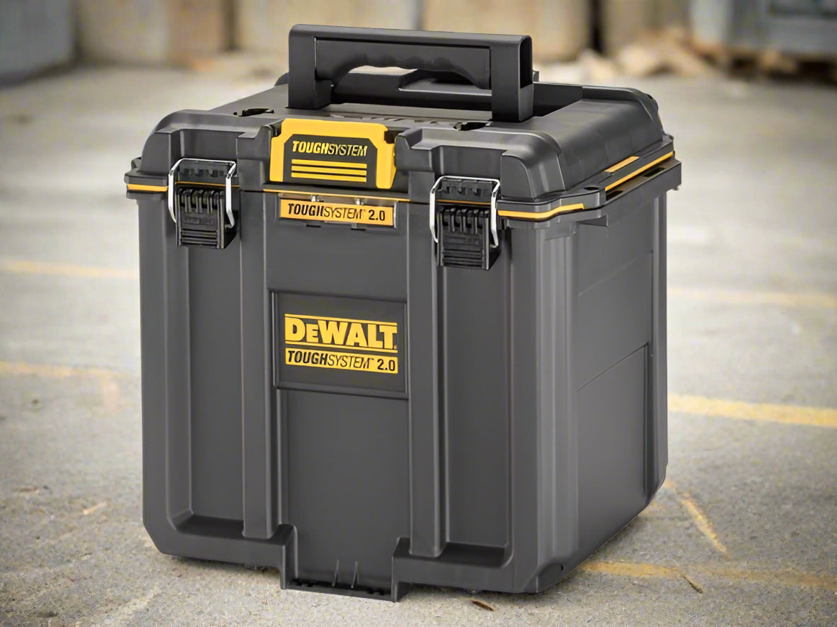 DeWALT TOUGHSYSTEM™ 2.0 Half Width Deep Toolbox