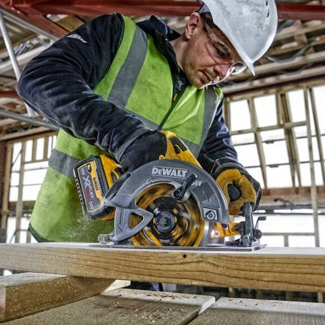 FLEXVOLT® Circular Saw 190mm 54V - Bare Unit