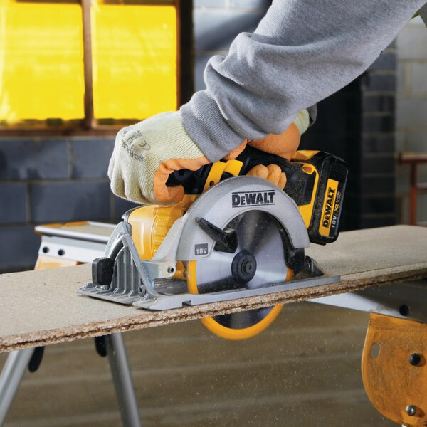 DEWALT DCS391N-XJ 18V XR 165MM CIRCULAR SAW - BARE UNIT - O'Tooles Tools